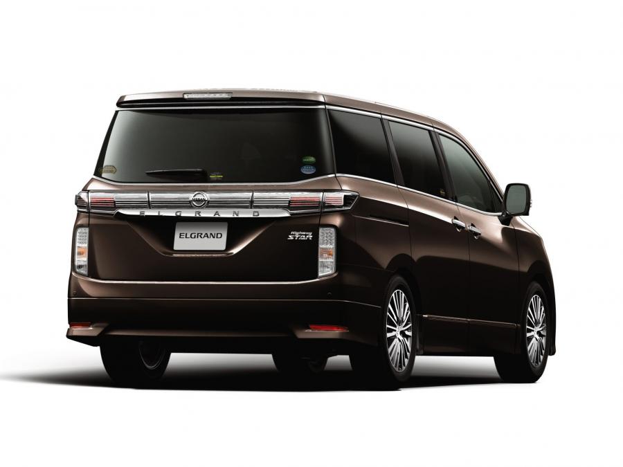  Nissan Elgrand Highway Star 2014 года  (фото 11 из 16)
